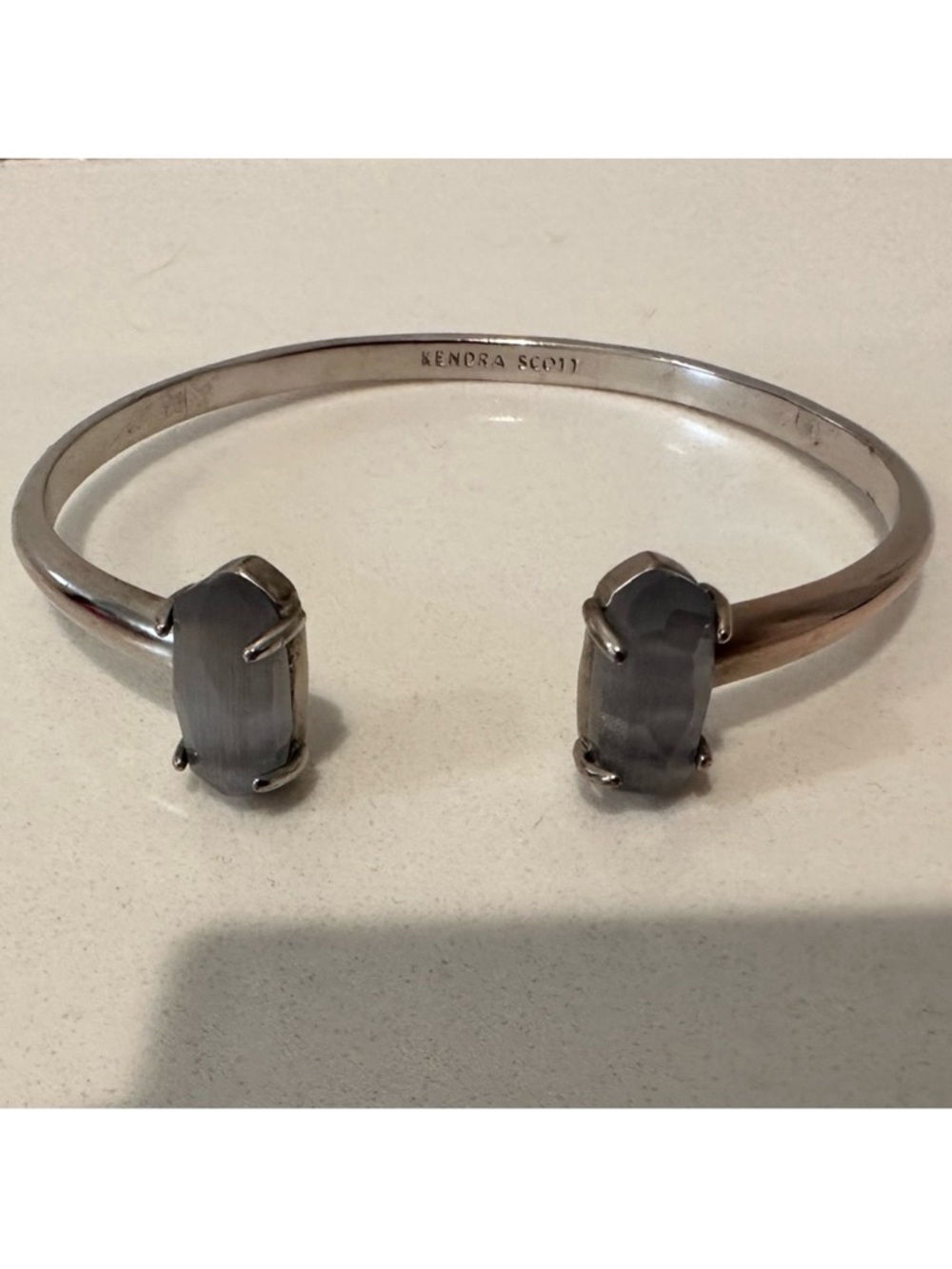 Kendra Scott Edie Silver Slate Cat’s Eye Stone
Cuff Bracelet